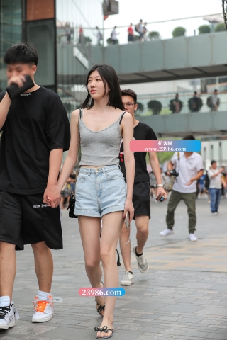 【街拍之魂赛帖】B87、这才是清水出芙蓉