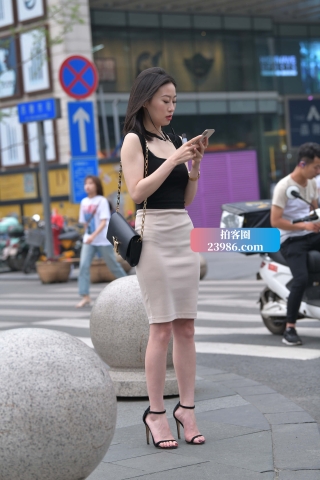 搭讪气质美腿高跟御姐~