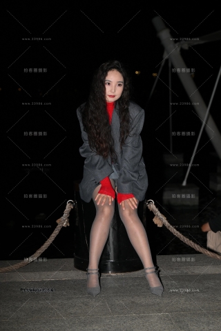 韵味超薄灰丝美妇